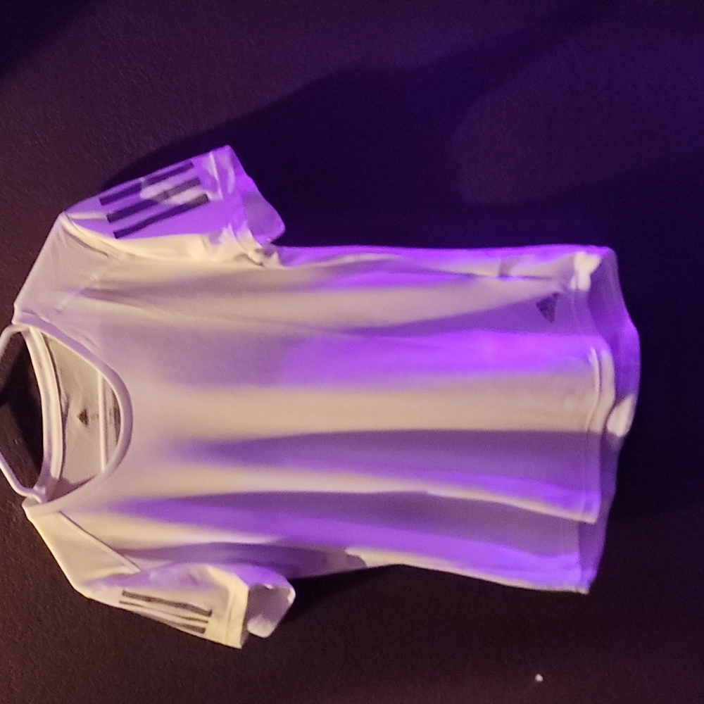 Adidas own the run t-shirt new